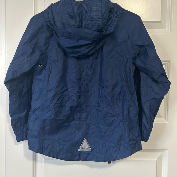 L.L. Bean Navy Discovery Rain Jacket - Picture 7 of 7